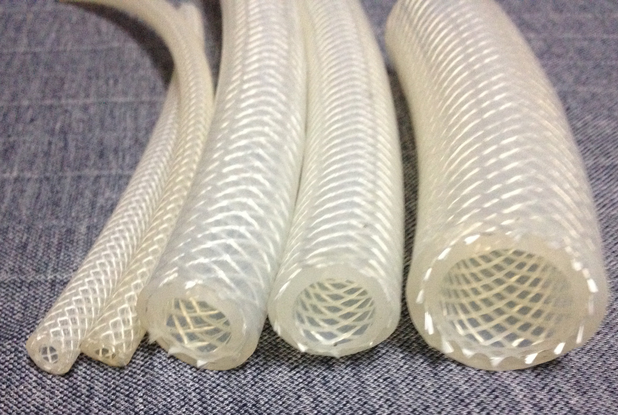 編織（zhī）矽膠管.jpg